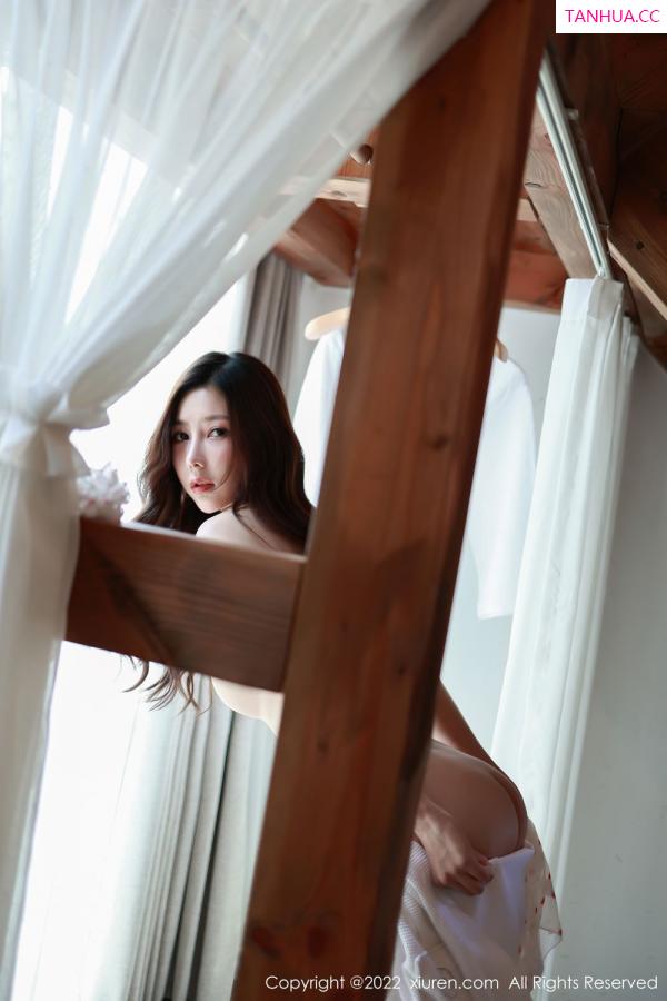 尹甜甜  [XiuRen]高清写真图 2022.04.27 No.4932 尹甜甜第30张图片